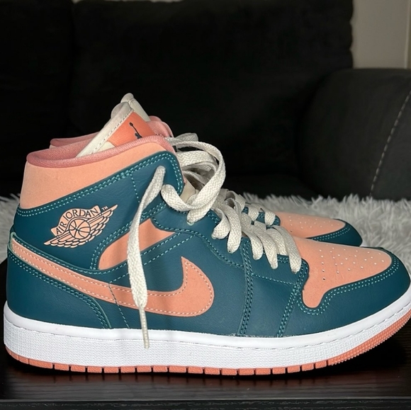 Jordan Shoes - NIKE Jordan 1 Mid Dark Teal Green - Size 8.5W